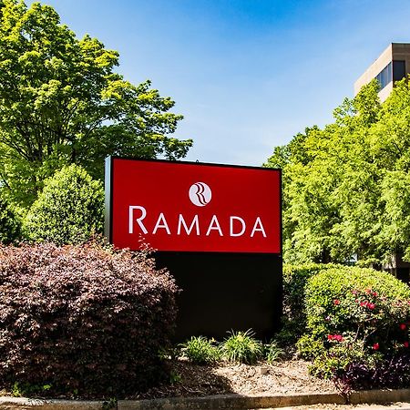 Ramada By Wyndham Gainesville Exterior foto