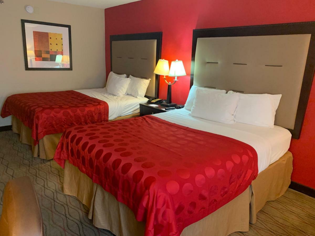 Ramada By Wyndham Gainesville Exterior foto